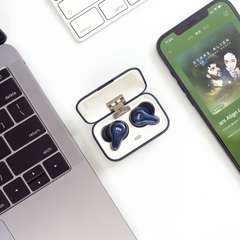HiBy WH2 great for laptop and iphone.