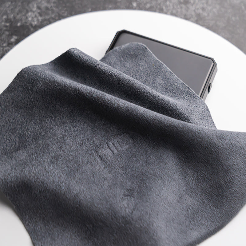 Mircofiber cleaning cloth HiBy | Make Music More Musical