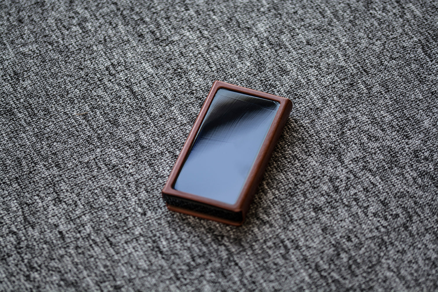 R5 Leather Case